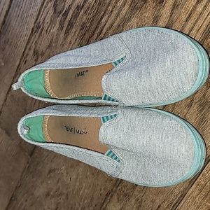 Ardene gray slip on shoes size 8